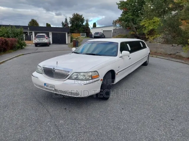 Hearse for Rentals Funeral (White)