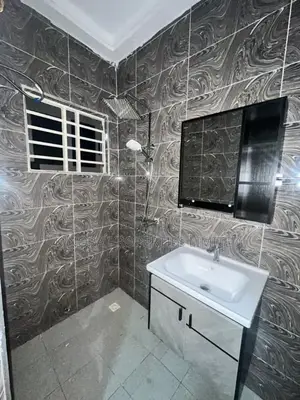 2bdrm Bungalow in West Trassaco, Accra Metropolitan for rent