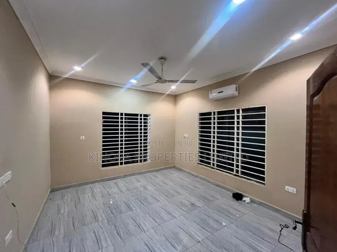 2bdrm Bungalow in West Trassaco, Accra Metropolitan for rent