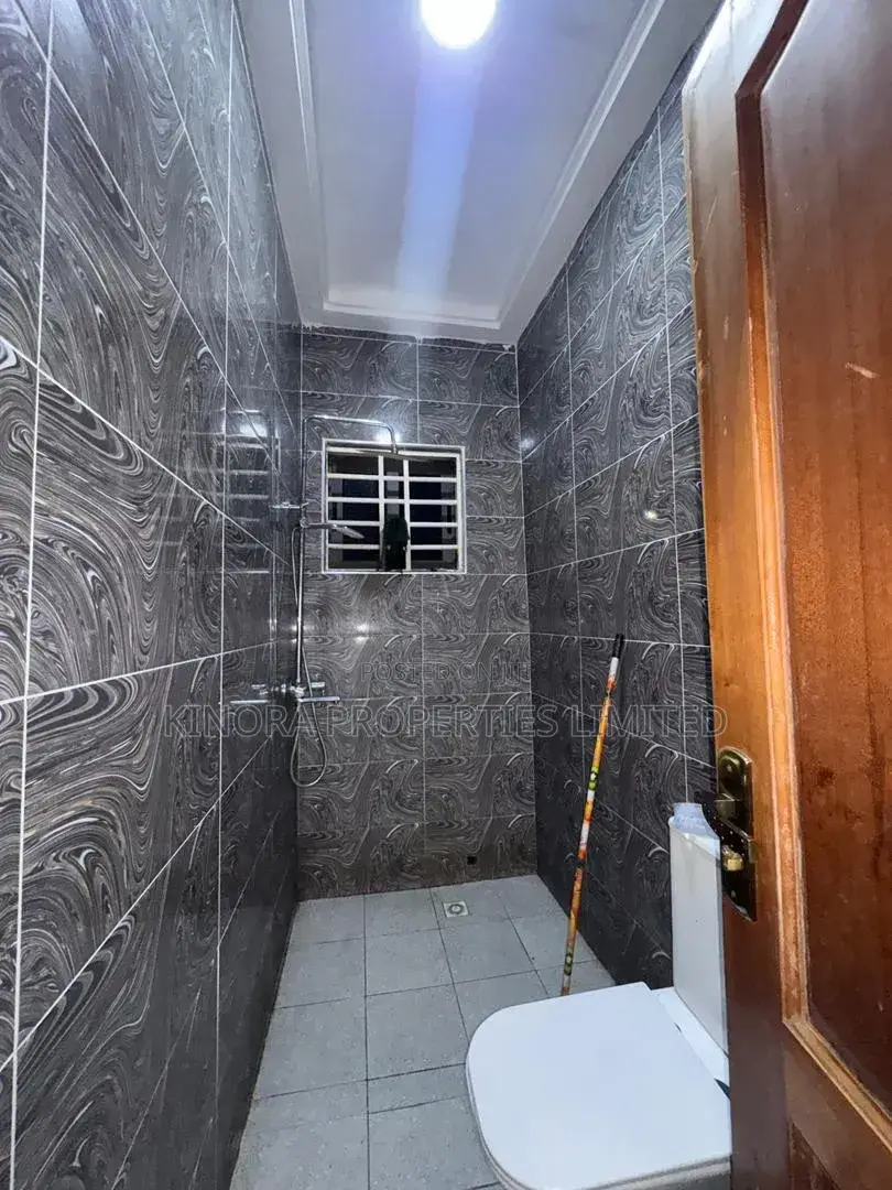 2bdrm Bungalow in West Trassaco, Accra Metropolitan for rent