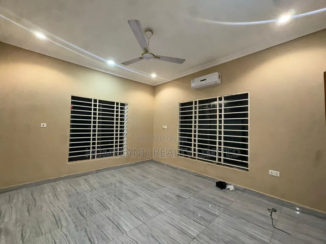 2bdrm Bungalow in West Trassaco, Accra Metropolitan for rent