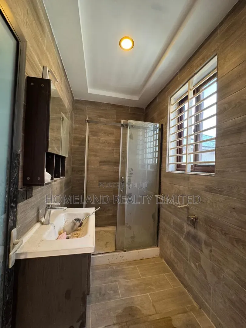 4bdrm Duplex in East Legon Hills, Accra Metropolitan for rent