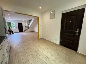 2bdrm Townhouse / Terrace in East Legon Hills, Accra Metropolitan