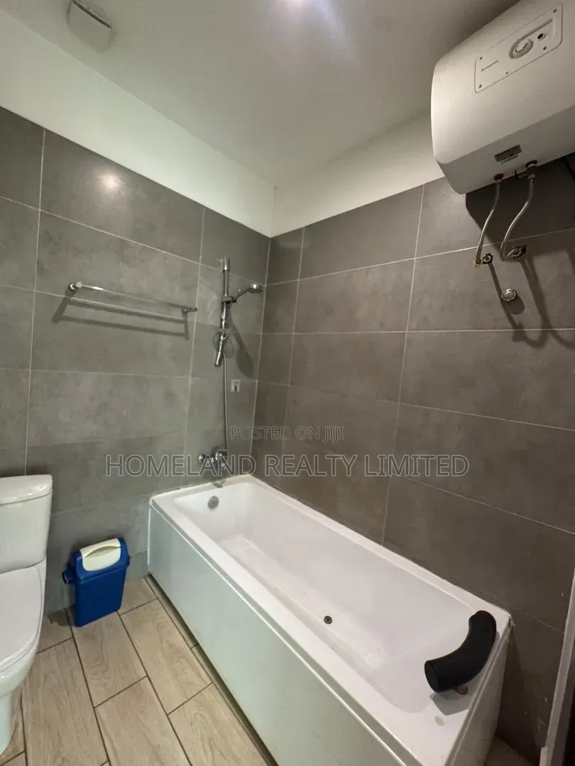 2bdrm Townhouse / Terrace in East Legon Hills, Accra Metropolitan