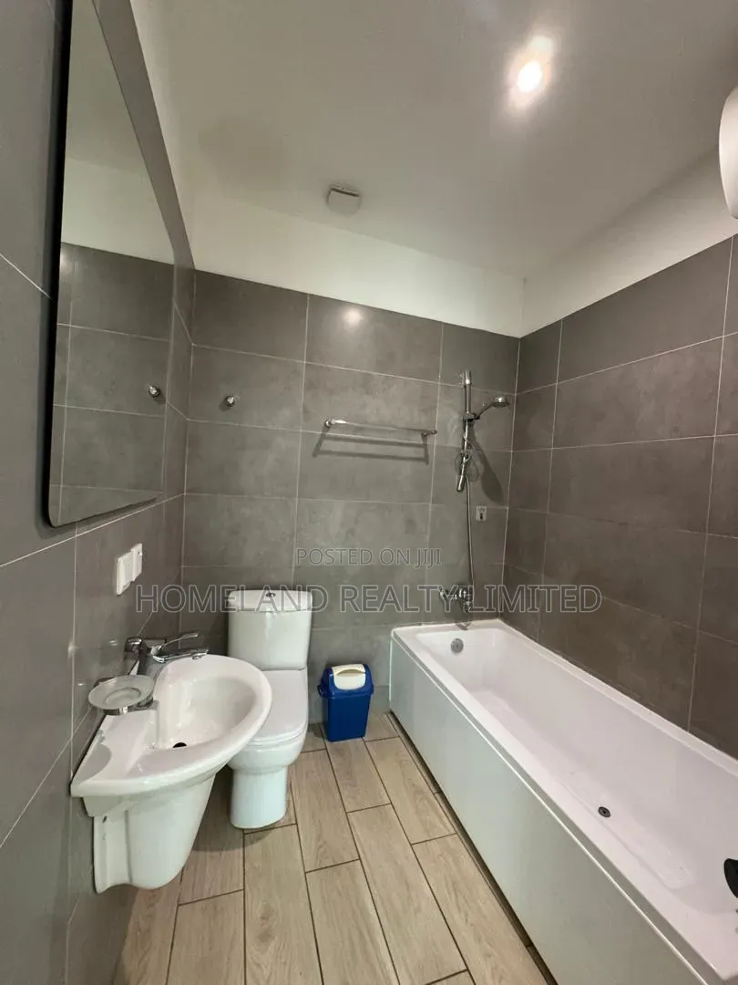 2bdrm Townhouse / Terrace in East Legon Hills, Accra Metropolitan