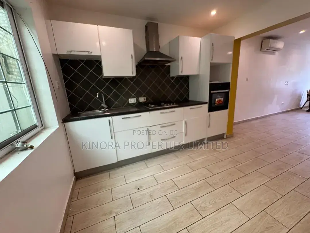 2bdrm Townhouse / Terrace in East Legon Hills, Accra Metropolitan