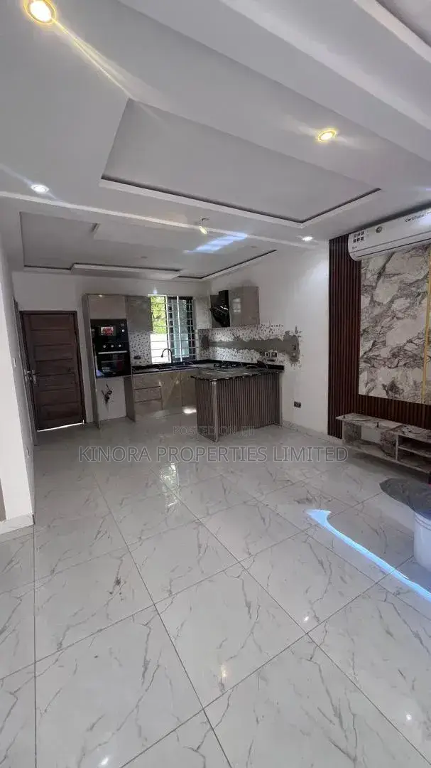 3bdrm Townhouse/Terrace in School Junction for sale