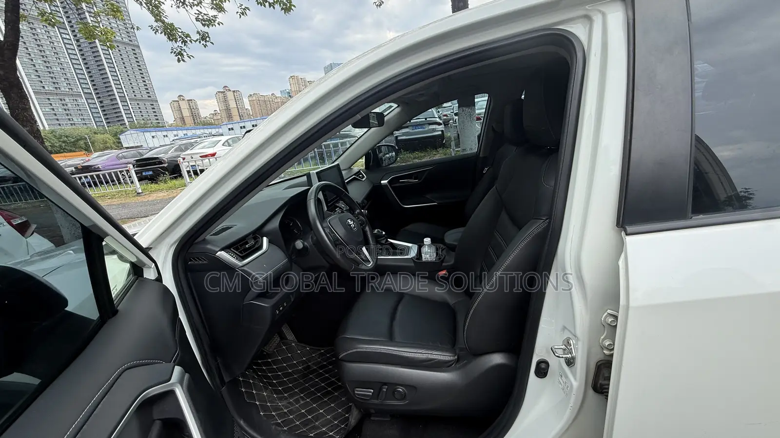 Toyota RAV4 2020 White