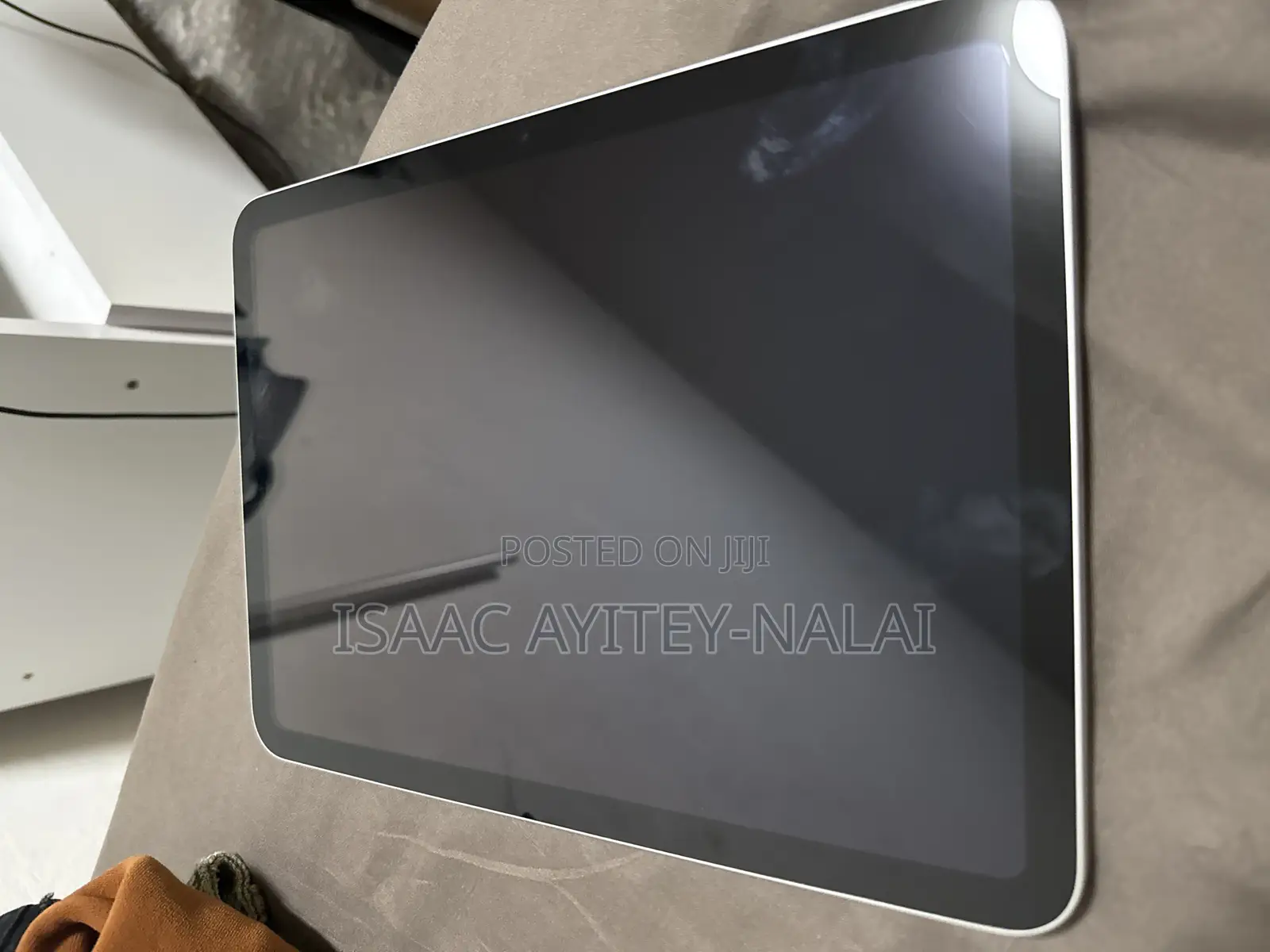 New Apple iPad (2025) 128 GB Gray