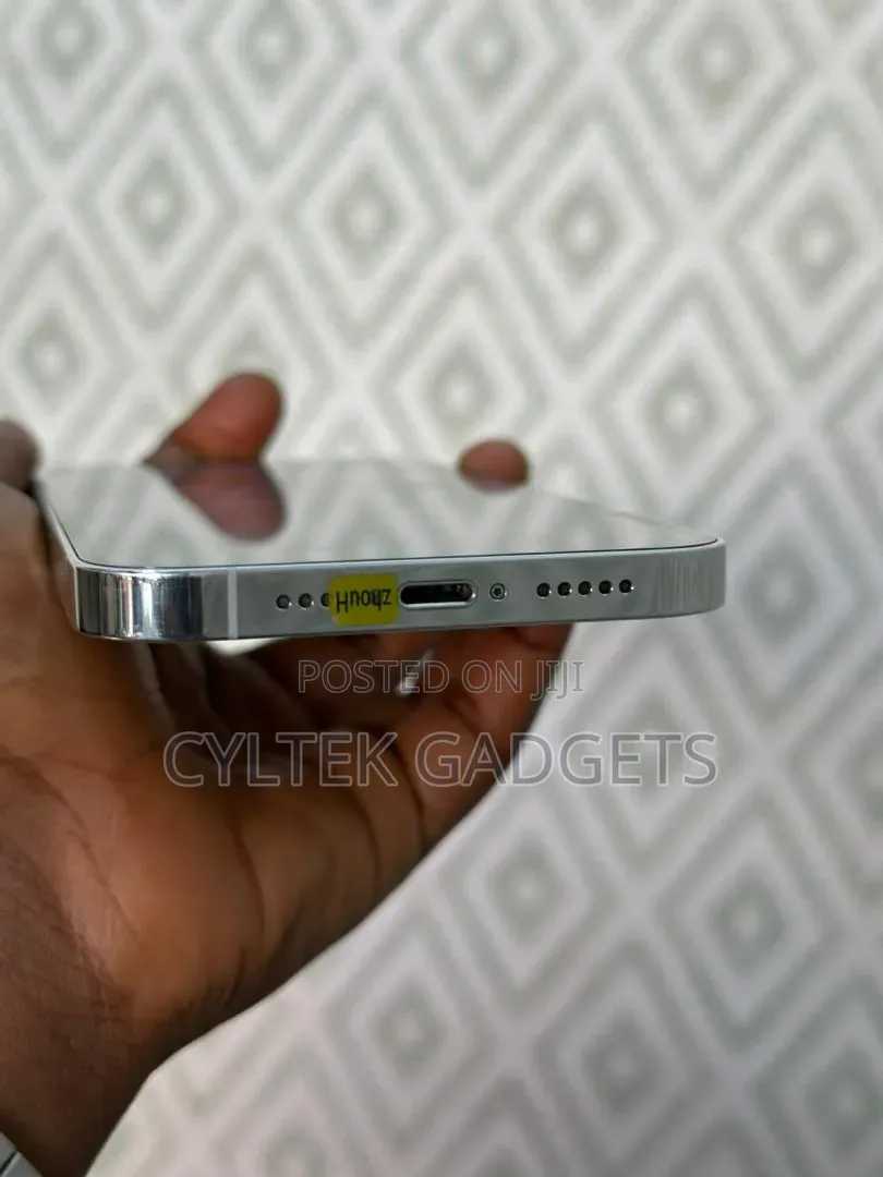 New Apple iPhone 12 Pro 256 GB White