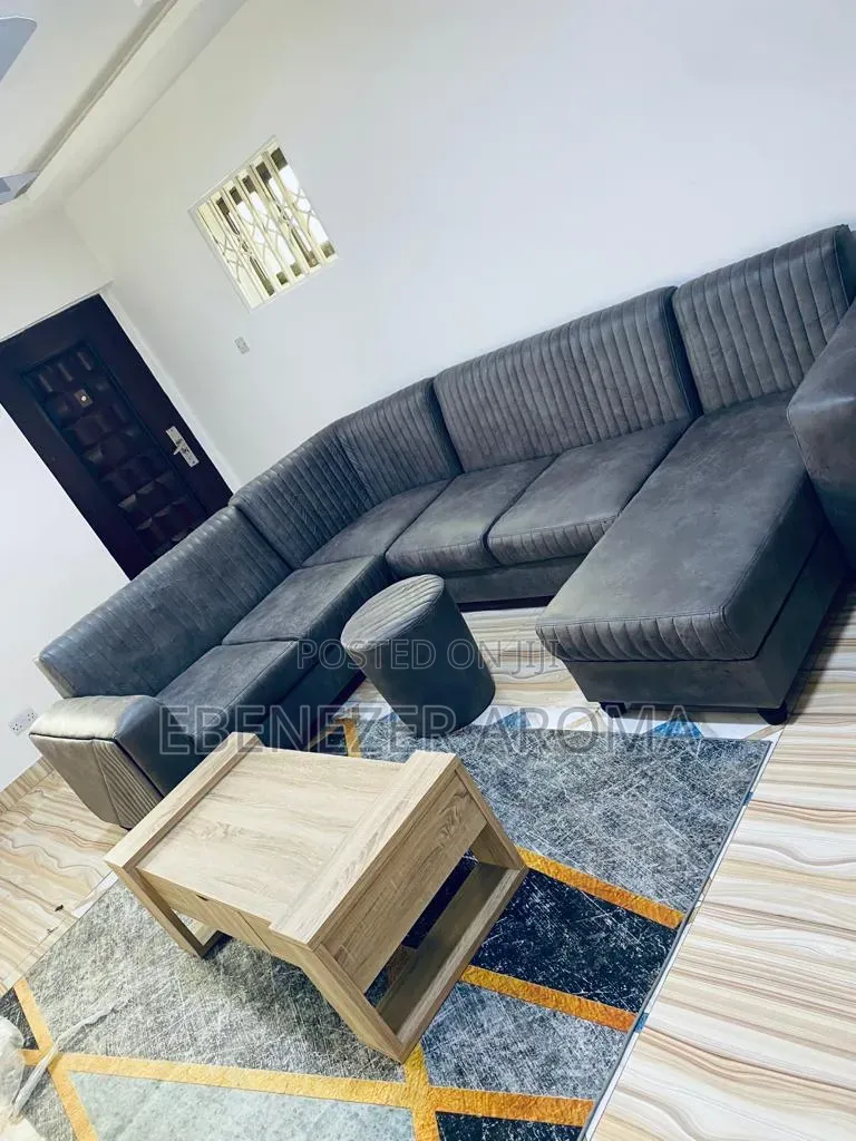 Aroma's Furniture