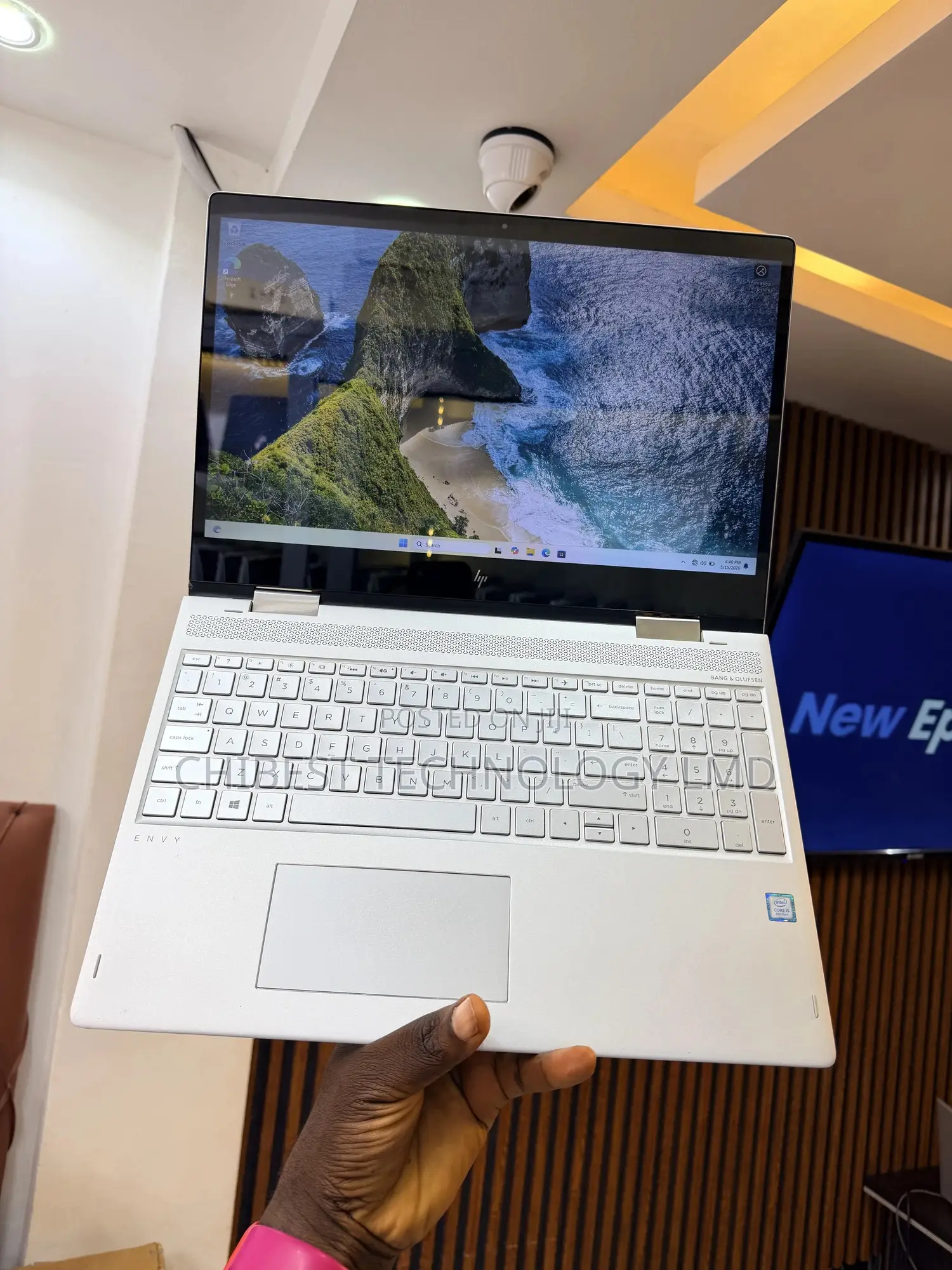 Laptop HP Envy X360 15z 12GB Intel Core i5 SSD 128GB
