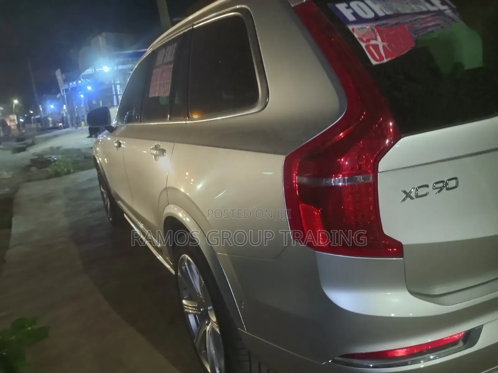Volvo XC90 Plug-In Hybrid 2025 Silver
