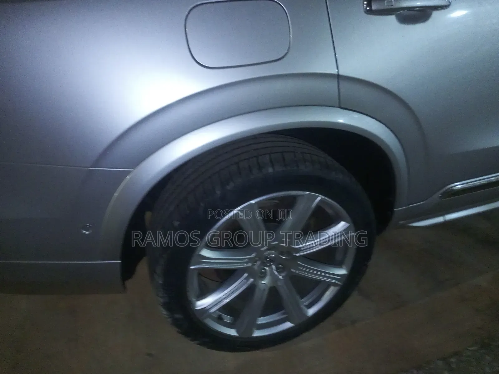 Volvo XC90 Plug-In Hybrid 2025 Silver