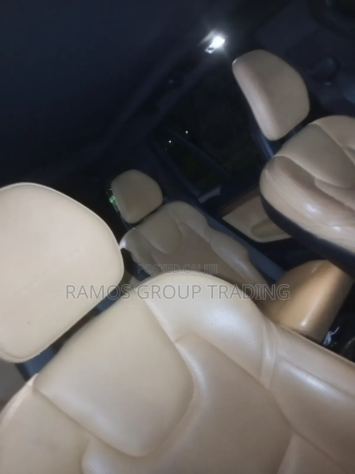 Volvo XC90 Plug-In Hybrid 2025 Silver