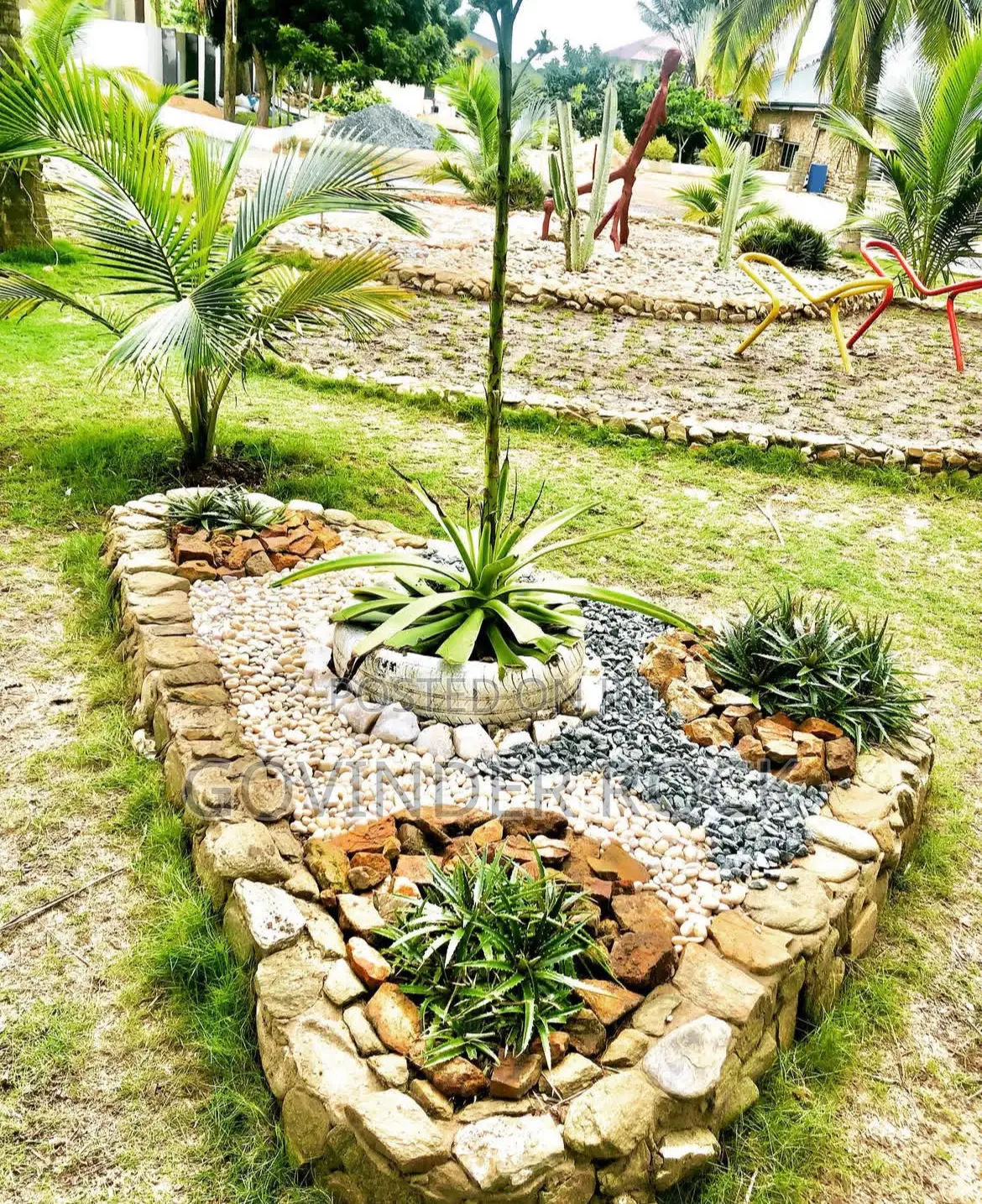 D D Floriculture Construction