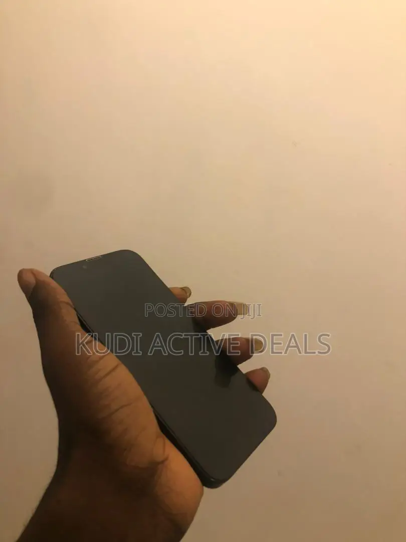 Apple iPhone 13 128 GB Black
