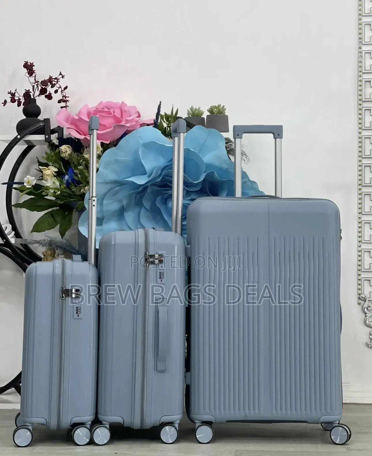 Quality Branded Unicross 3set Fiber Anticrack Traveling Bag.