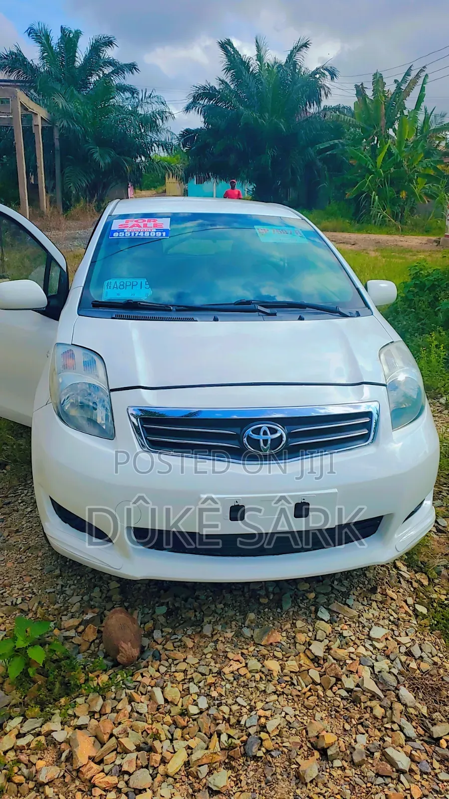 Toyota Yaris L Hatchback 3dr 2013 White