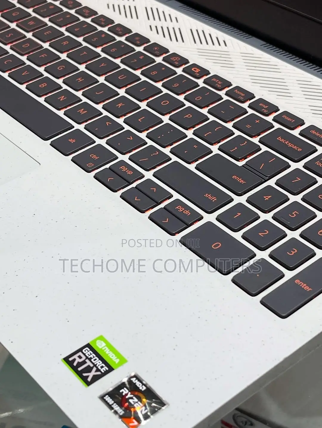 Laptop Dell G15 5511 16GB AMD Ryzen 7 SSD 512GB