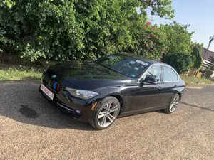 BMW 330i 2017 Black