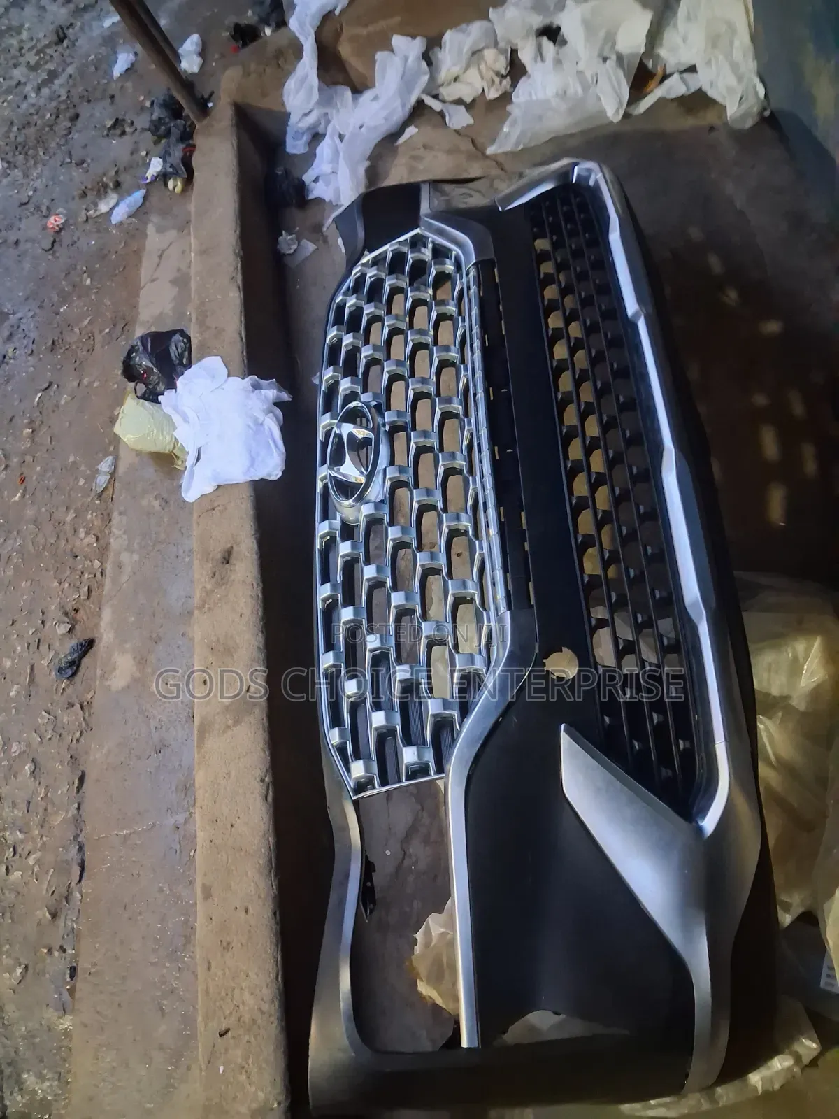 Complete Front Bumper Santafe 2022,2023,2024
