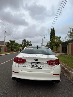 Kia Optima SXL Turbo Sedan (2.0 L 4cyl 6A) 2013 White