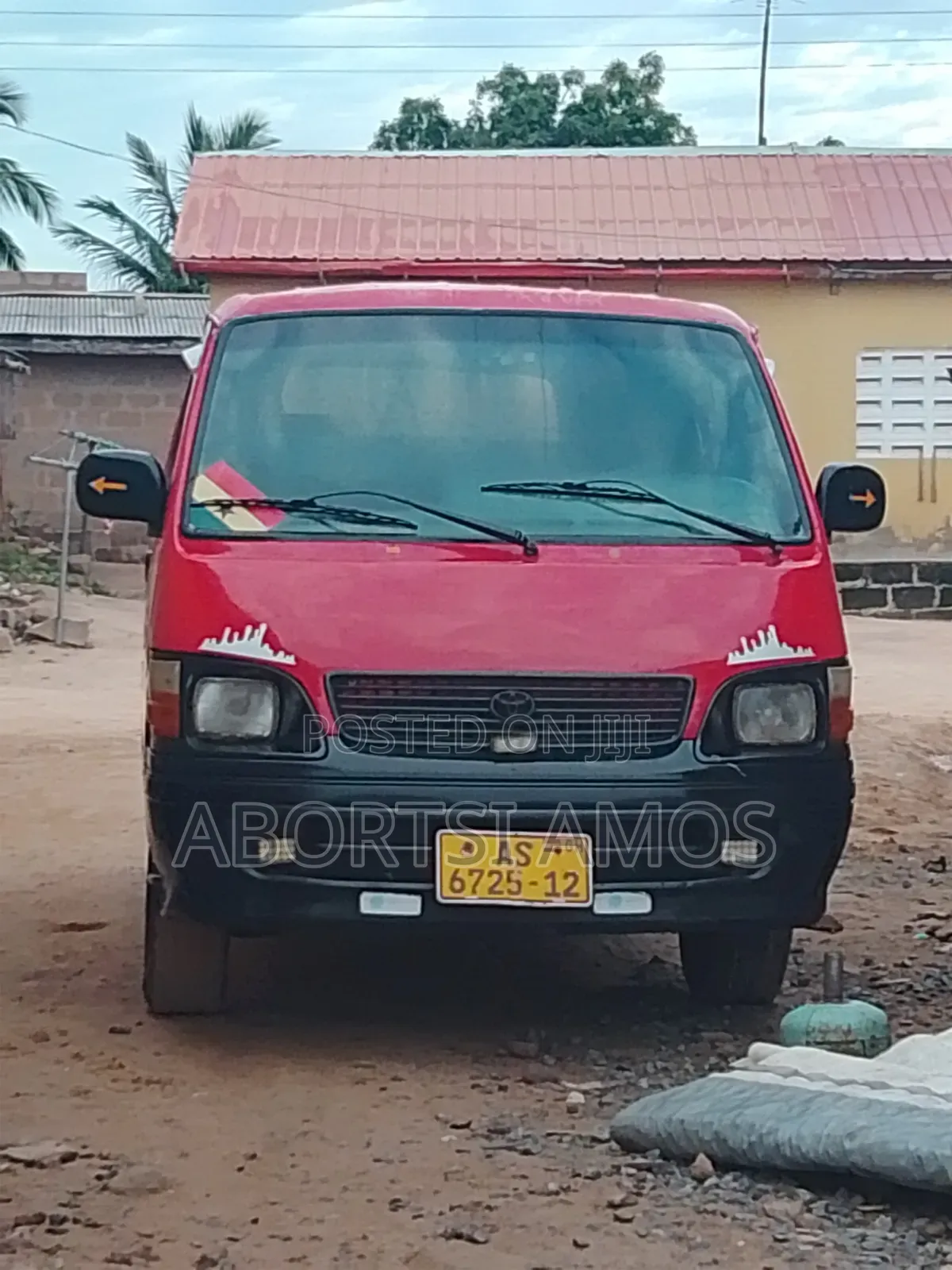 Toyota HiAce 1992 Red