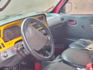 Toyota HiAce 1992 Red