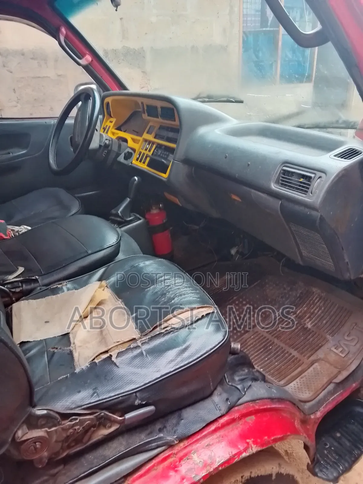 Toyota HiAce 1992 Red