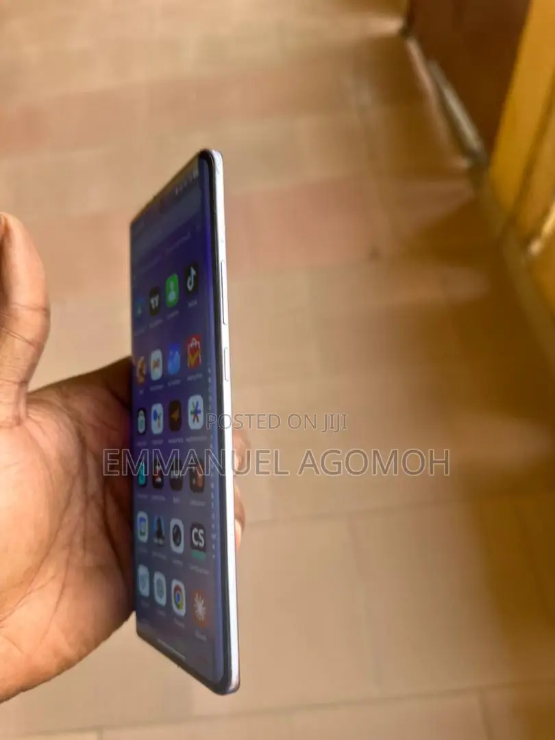 Infinix Hot 50 Pro+ 4G 128 GB Purple