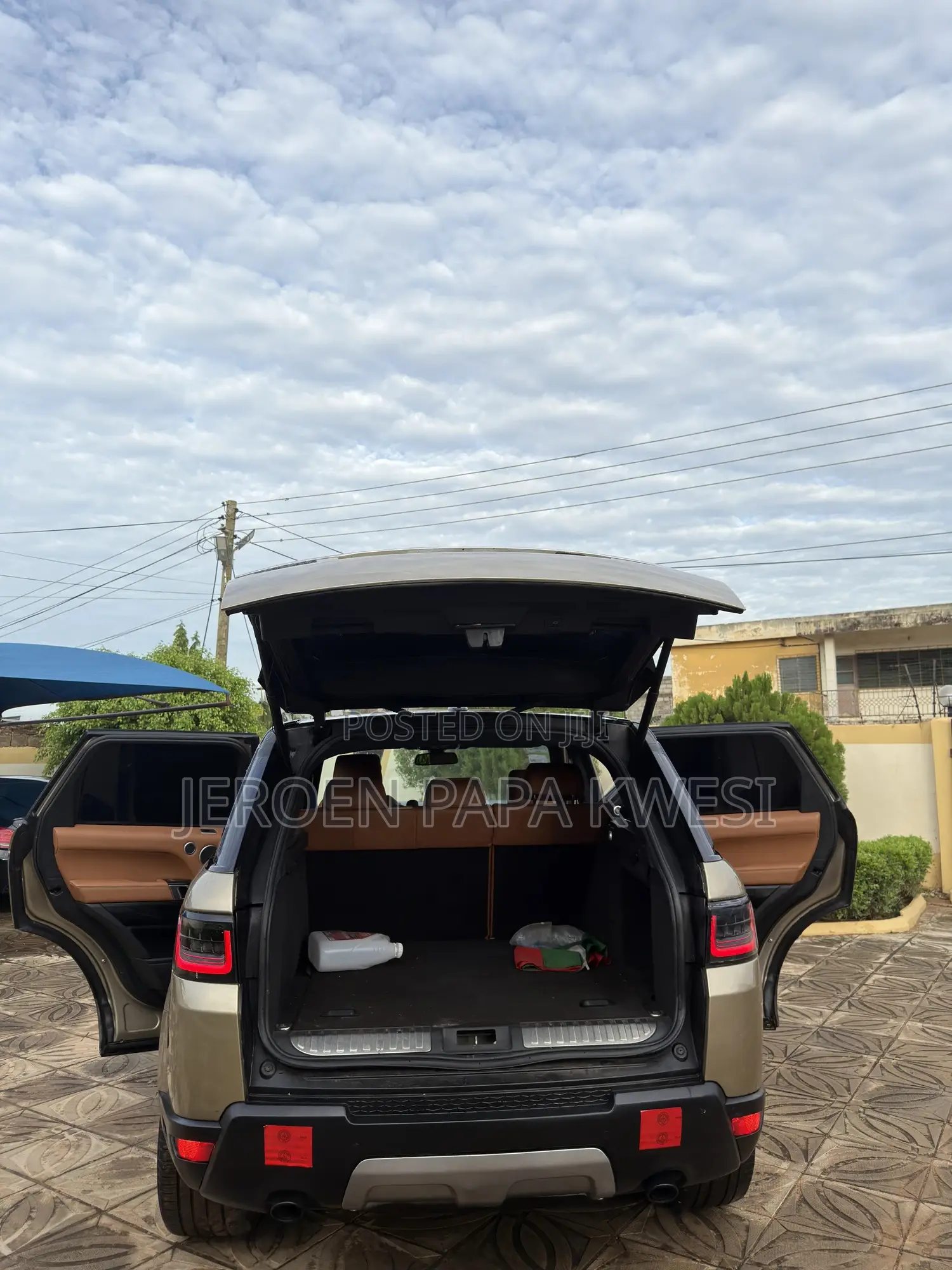 Land Rover Range Rover Sport HSE 4x4 (3.0L 6cyl 8A) 2014 Gold