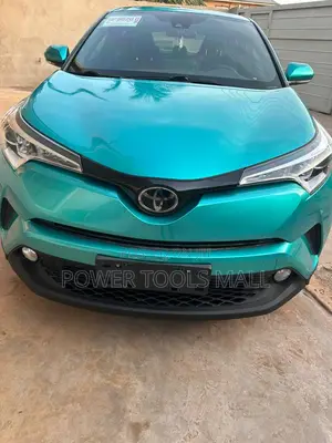 Toyota C-HR 2021 Green