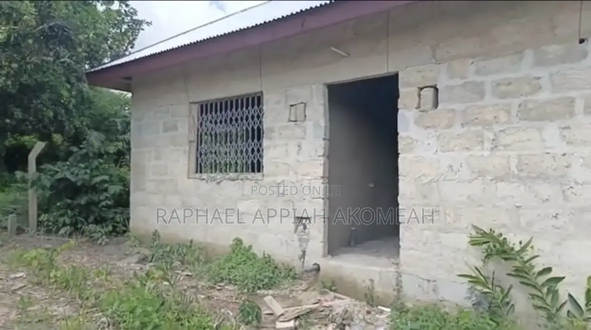 2bdrm House in Assin North Municipal for sale