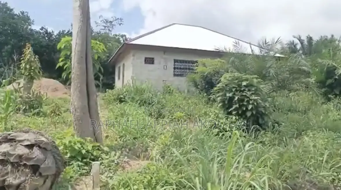 2bdrm House in Assin North Municipal for sale