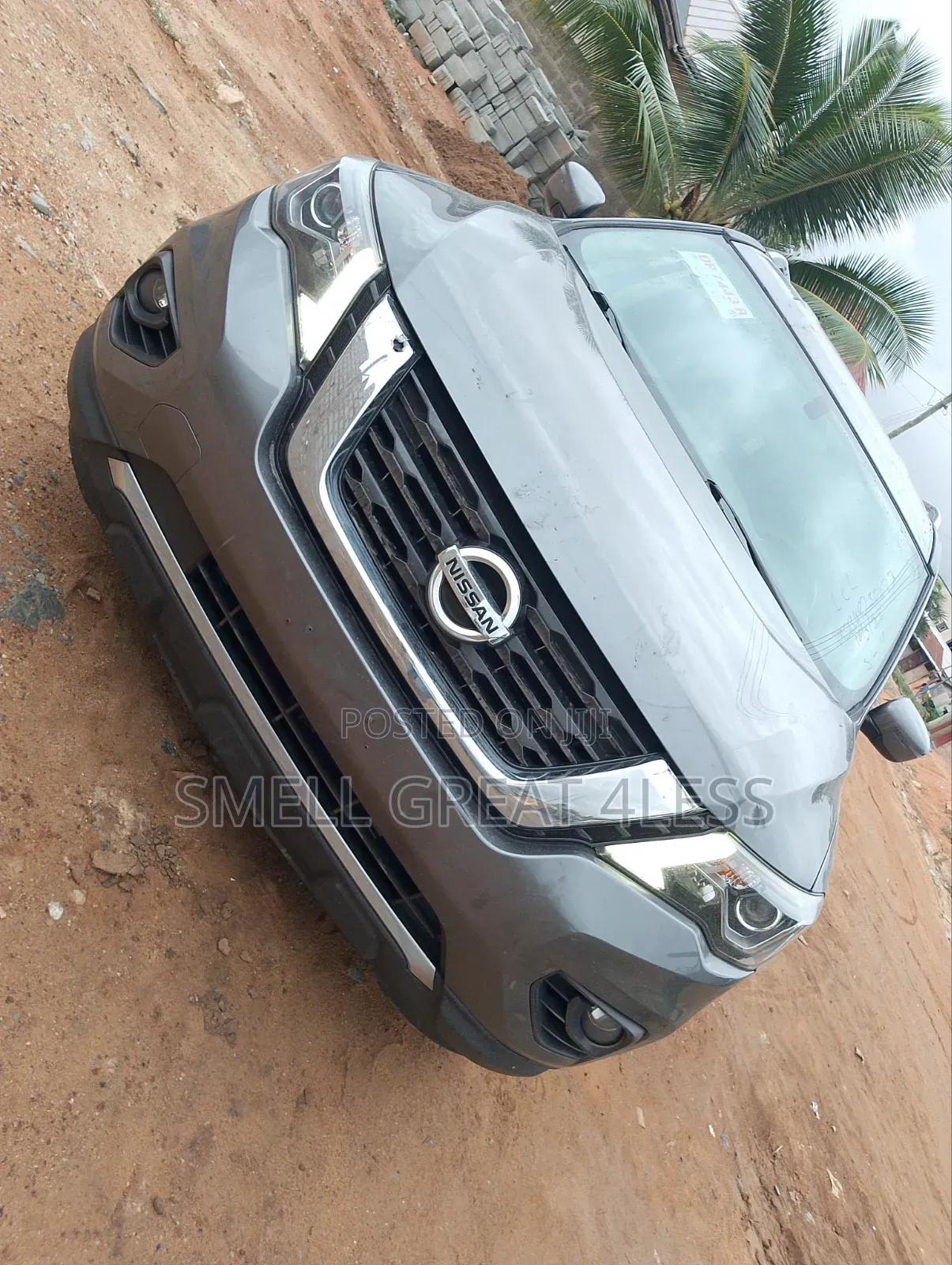 Nissan Pathfinder SV 2019 Gray