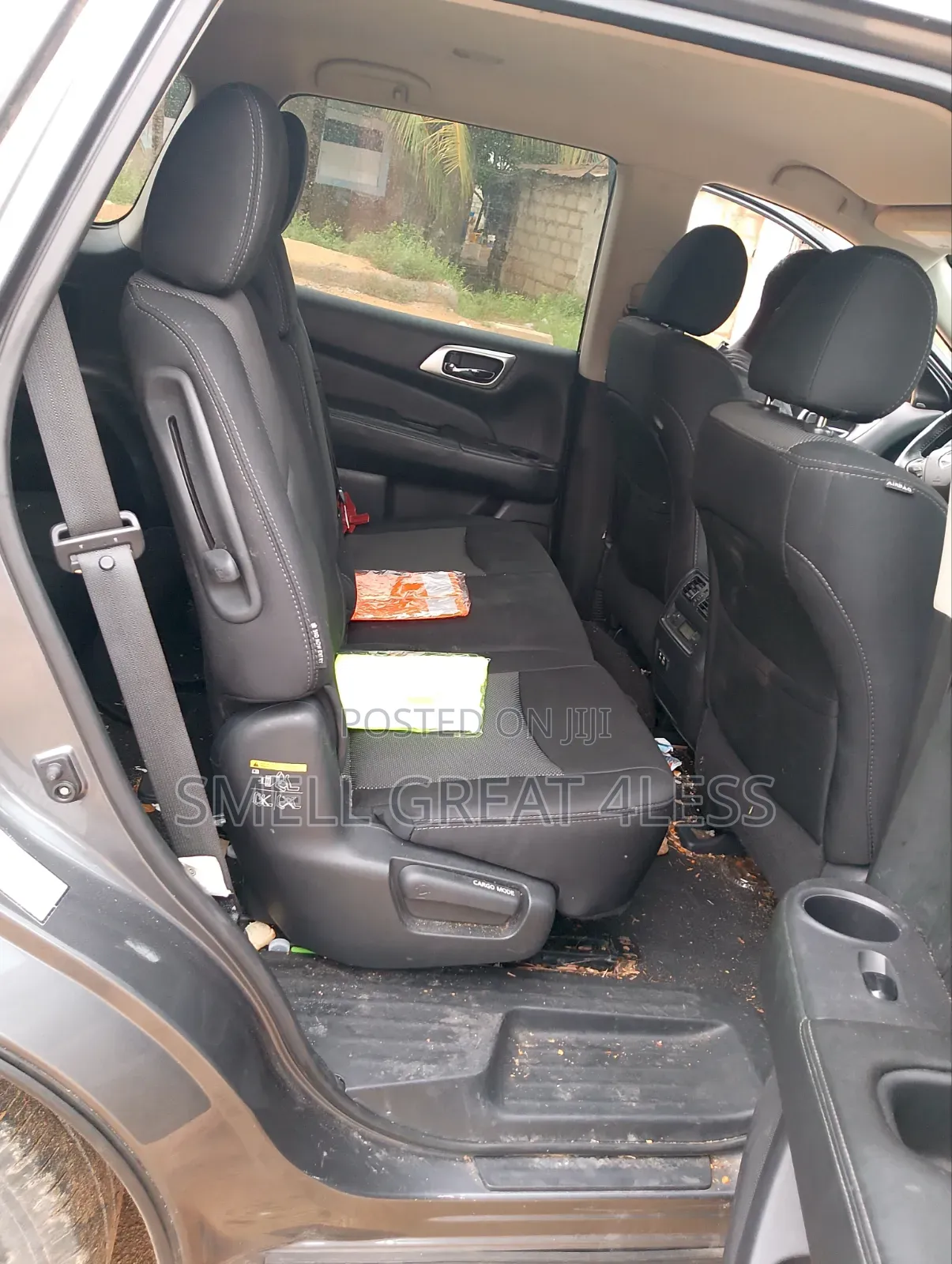 Nissan Pathfinder SV 2019 Gray