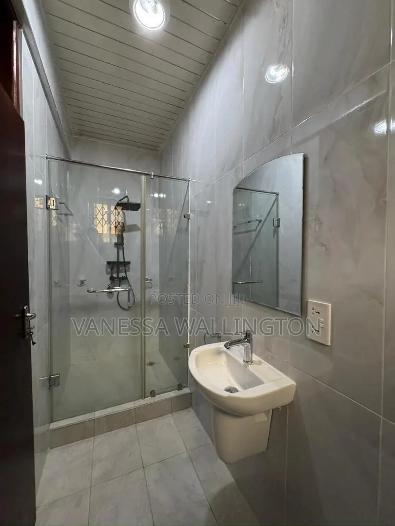 2bdrm Apartment in East Legon for rent