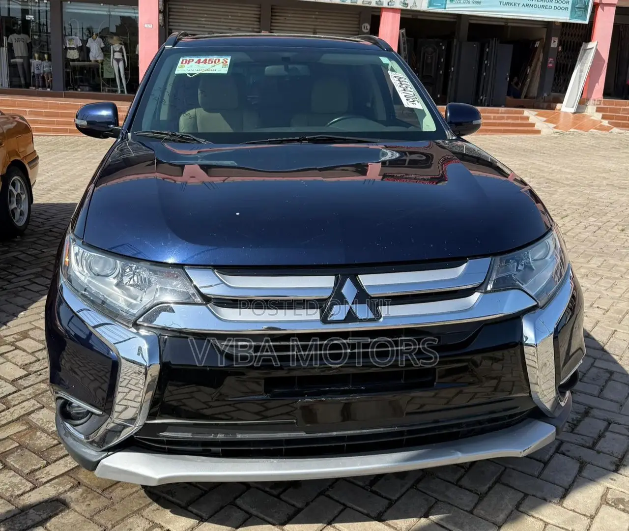 Mitsubishi Outlander 2016 Blue
