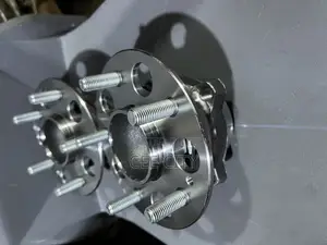 Honda CRV 2017-2023 Back Hub 2x4