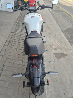 Yamaha 2025 White