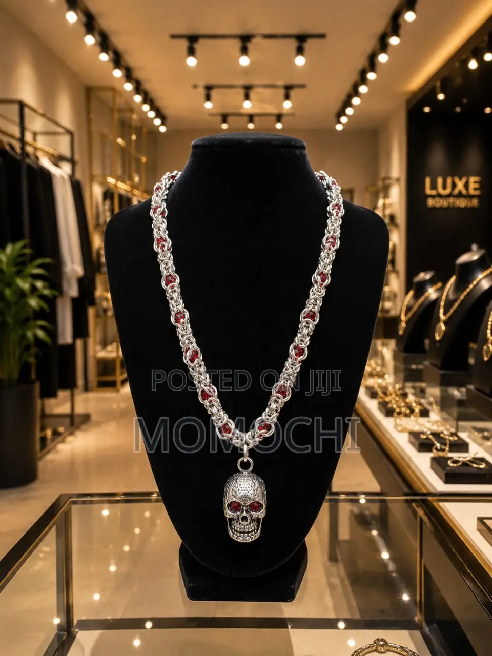 Ice Momochi Chain