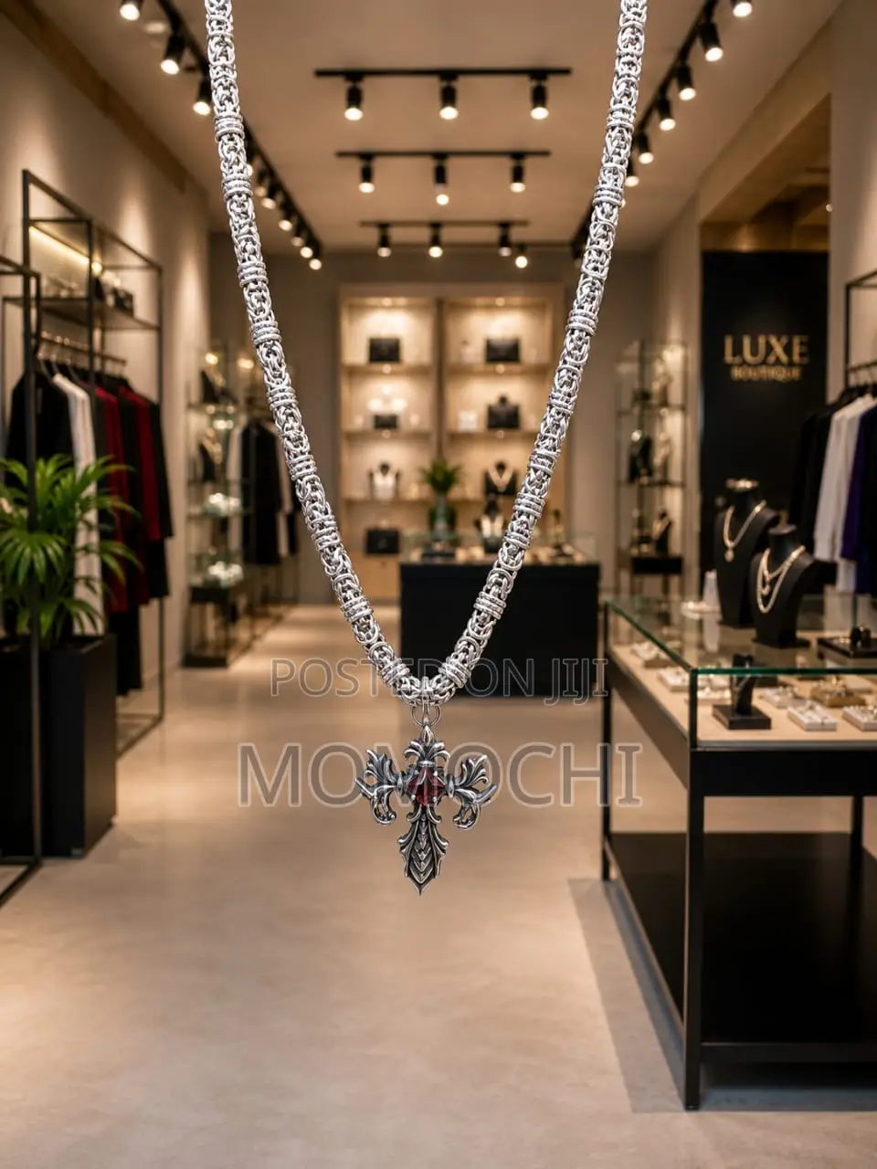 Ice Momochi Chain
