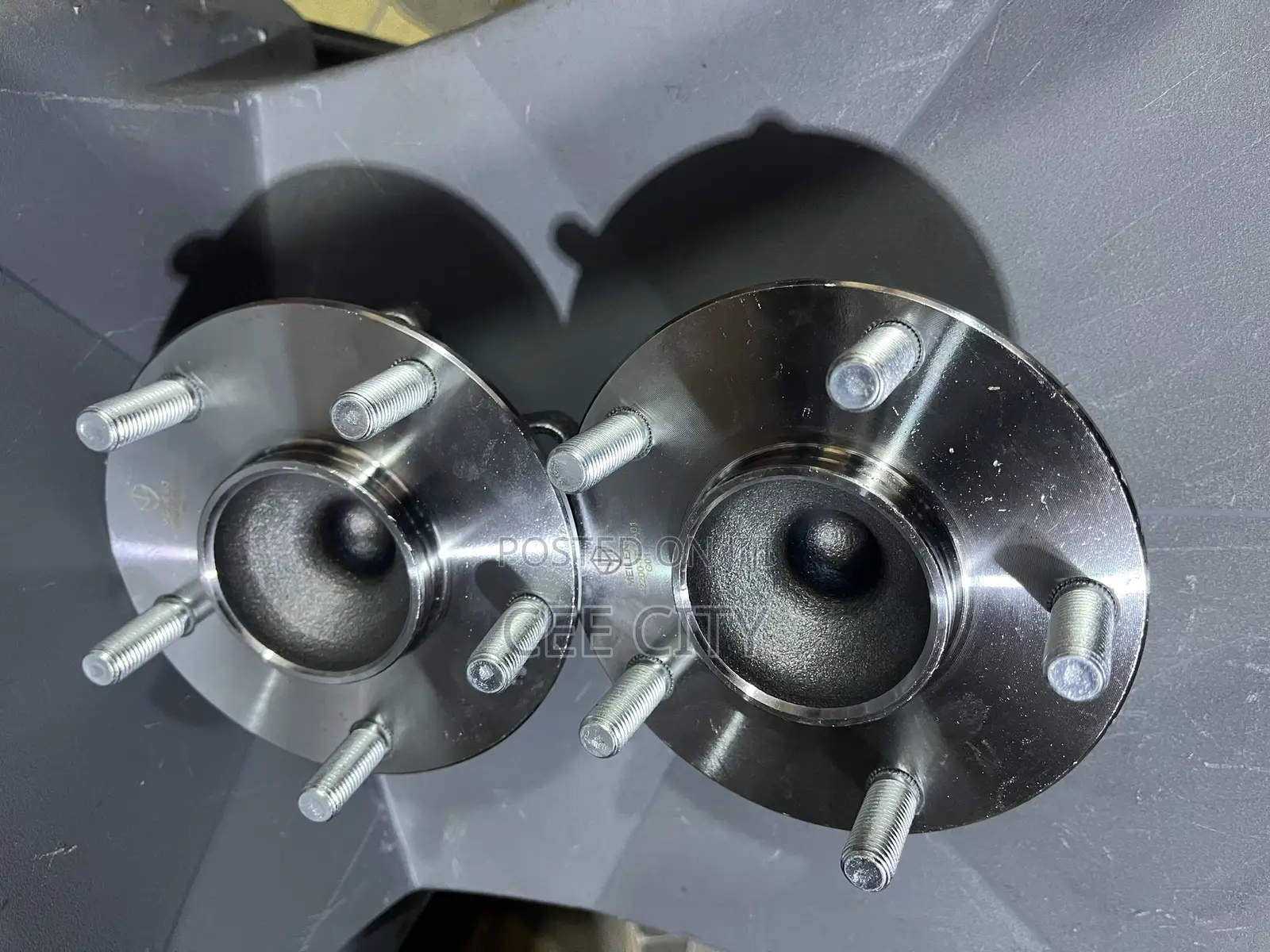 Honda Civic 2016-2023 Back Hub
