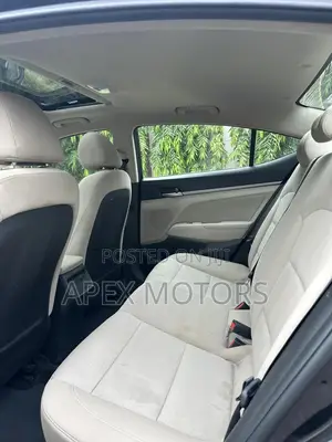Hyundai Elantra Value Edition 2018 Black