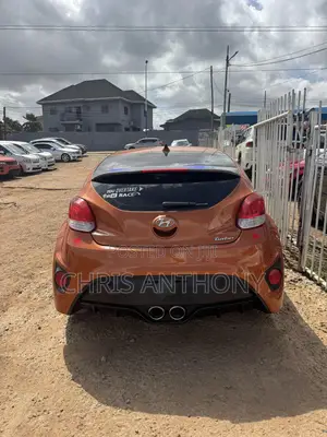 Hyundai Veloster 2015 Orange