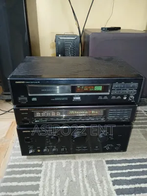 Onkyo Bluetooth Usb Amplifier,Tuner, C D
