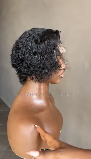 Pixie Wet Curls