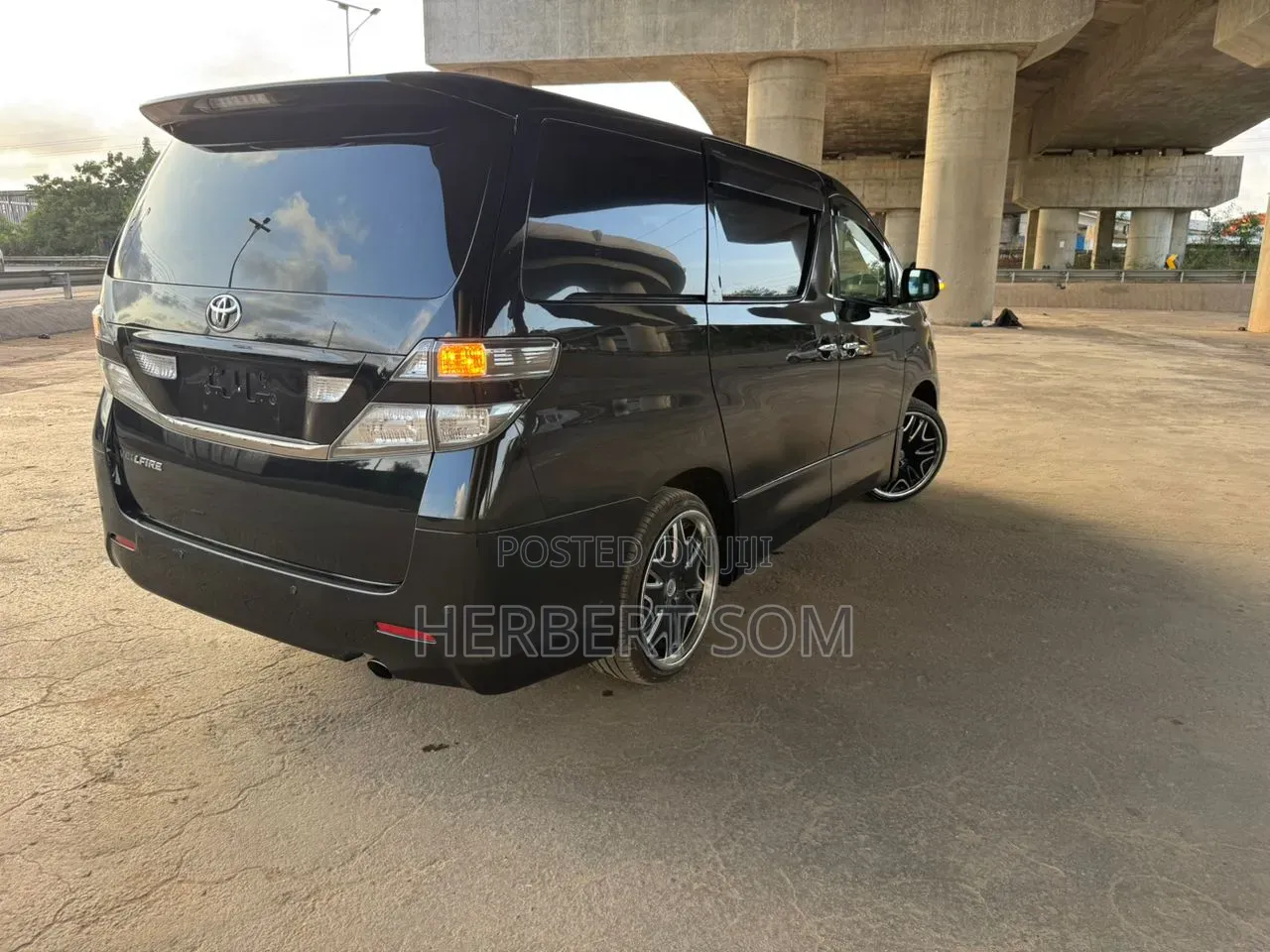 Toyota Voxy 2010 Black
