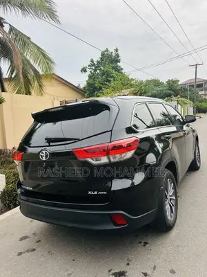 Toyota Highlander XLE 2019 Black